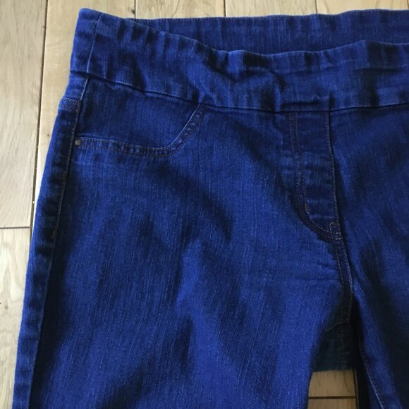 Regular Fit Dark Blue Ladies Pull on Stretchy Jeans 16 - Picture 4 of 11